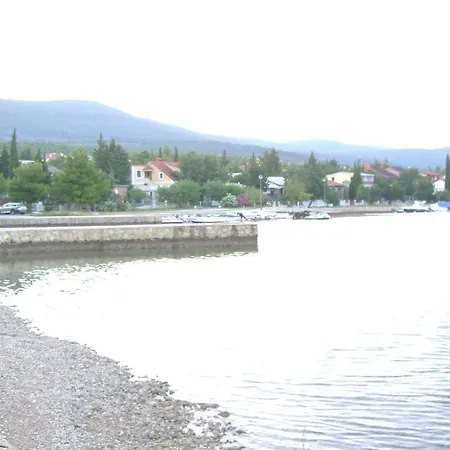 Apartment Vesna Gornji Karin