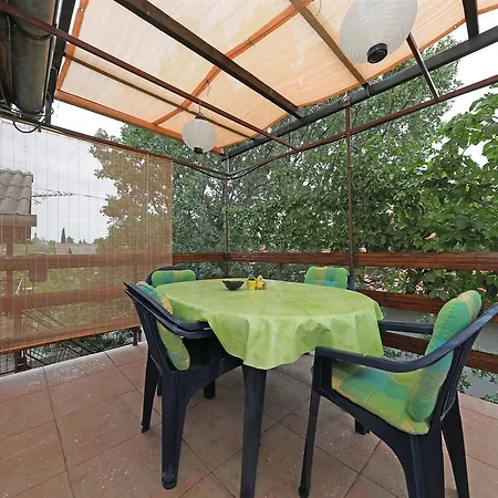 Appartement Vesna Gornji Karin